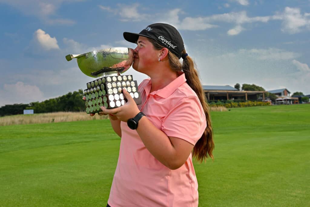 Teens Coetzer and Huxham rise to SA Women’s Amateur glory - Golf RSA